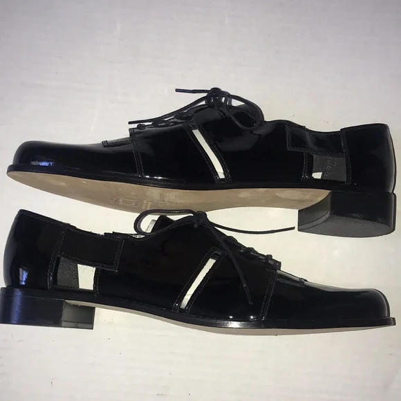 NEW Stuart Weitzman‎ Patent Leather Oxfords